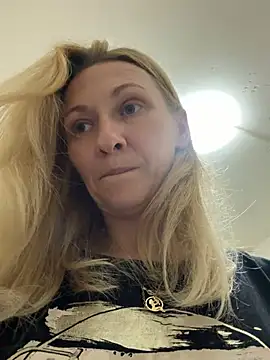 Secret Ladyx online show from 06/04/26, 05:30