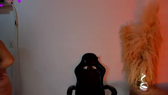 CristineRain online show from 06/04/26, 05:24