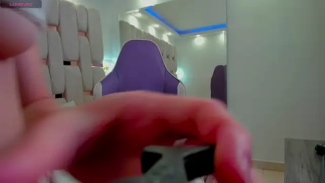 georgina kloss  online show from 04/09/26, 04:56