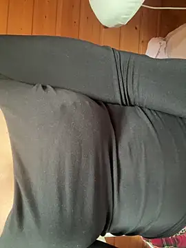 lena-smile683 online show from 03/21/26, 01:48