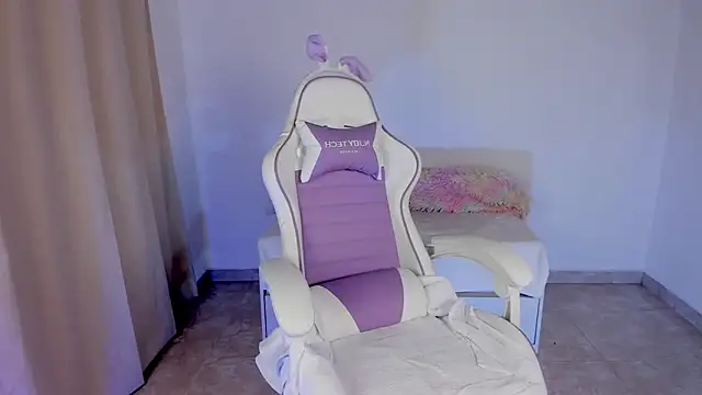 heeyy kitty online show from 03/28/26, 04:28