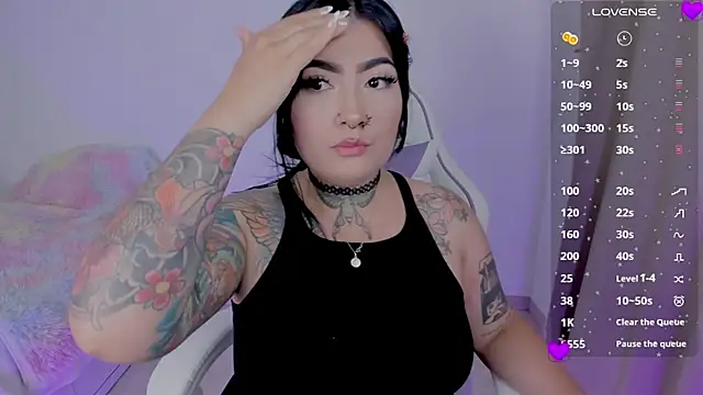 heeyy kitty online show from 05/18/26, 06:25