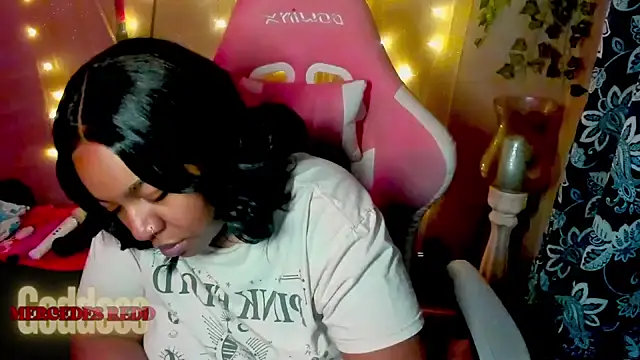 Goddess MercedesRedd online show from 05/23/26, 01:15