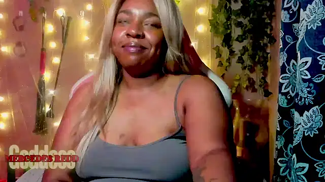 Goddess MercedesRedd online show from 06/06/26, 01:49