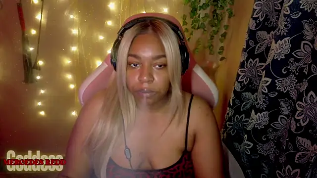Goddess MercedesRedd online show from 07/13/26, 02:09