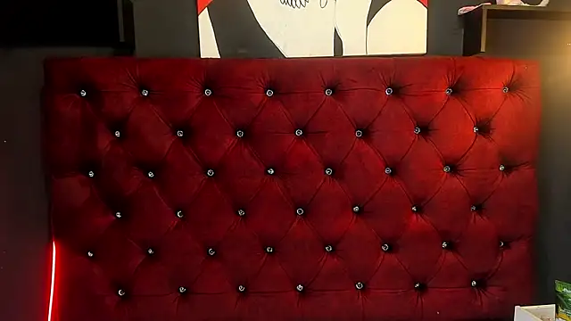 Sarah  Moonx online show from 04/16/26, 09:39