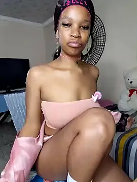 peachyxoxo22e online show from 04/23/26, 08:35