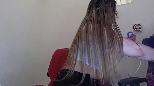 Snapshot of Caroline_hernandes chatting on 03/16/26, 12:53 Caroline hernandes online show from 03/16/26, 12:53