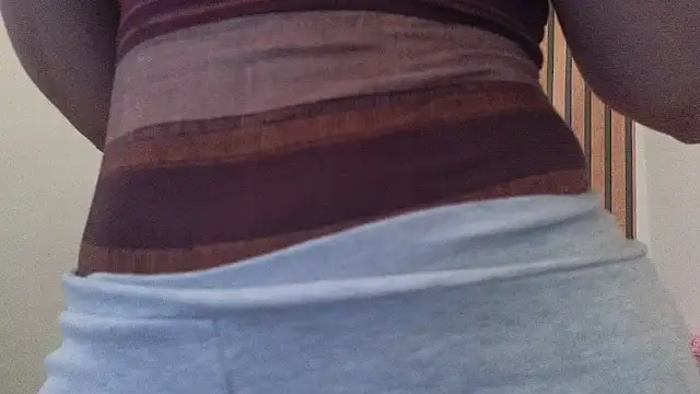 Snapshot of Caroline_hernandes chatting on 04/15/26, 02:46 Caroline hernandes online show from 04/15/26, 02:46