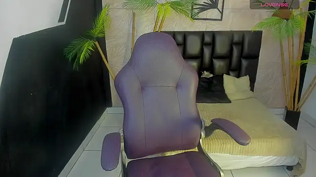 Epril Zoyert online show from 03/24/26, 07:08