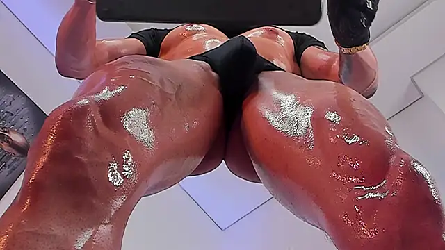 Snapshot of Angelo_Varek chatting on 03/05/26, 03:57 Angelo Varek online show from 03/05/26, 03:57