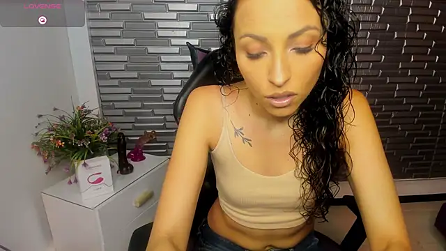 Ana maria 08 online show from 04/04/26, 03:31