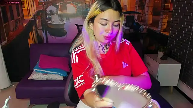 Tamaraa velez online show from 03/15/26, 01:17