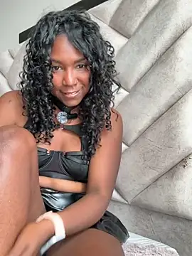 Snapshot of maryjane_ebony chatting on 06/01/26, 02:19 maryjane ebony online show from 06/01/26, 02:19
