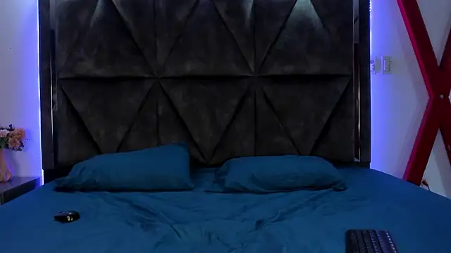 ChloeNix online show from 03/14/26, 04:18