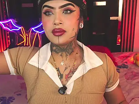 LauriInk1 online show from 04/14/26, 06:14