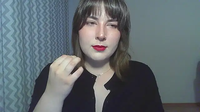 ClaraHard online show from 06/12/26, 06:51