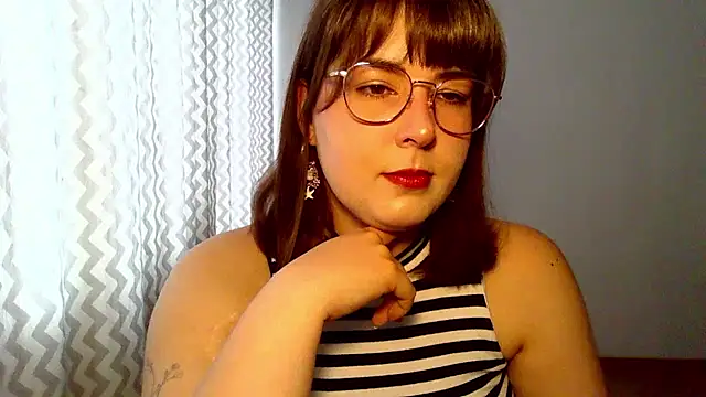 ClaraHard online show from 07/07/26, 08:40
