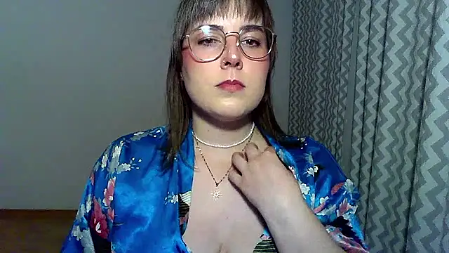 ClaraHard online show from 07/22/26, 09:17