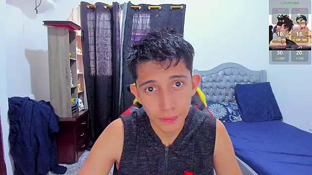 Snapshot of gomitaboy1 chatting on 05/14/26, 06:47 gomitaboy1 online show from 05/14/26, 06:47