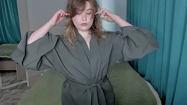 JennyHardy online show from 07/15/26, 01:49