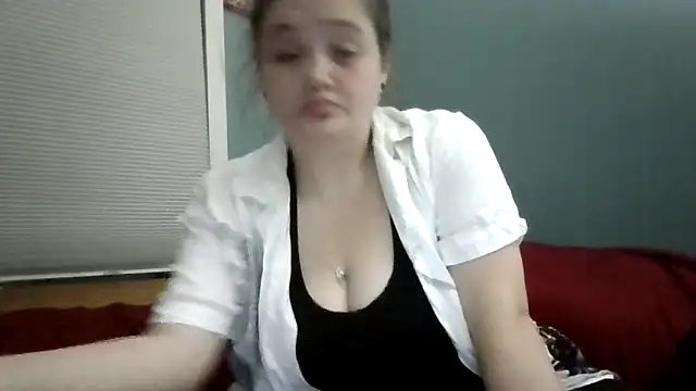 Snapshot of highimmaryjane chatting on 03/04/26, 08:31 highimmaryjane online show from 03/04/26, 08:31