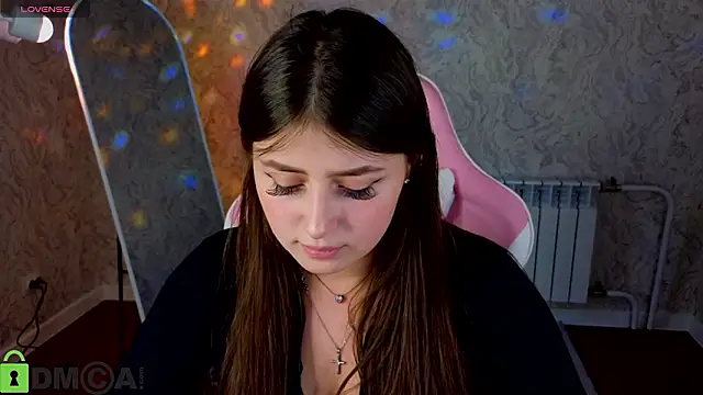 Crystal-Lace online show from 03/18/26, 09:23