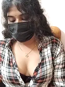 Sunitha28 online show from 04/21/26, 04:12