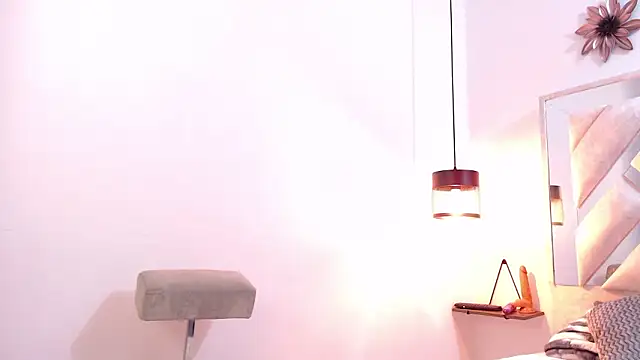 Snapshot of Sussana_Wild chatting on 03/19/26, 12:20 Sussana Wild online show from 03/19/26, 12:20