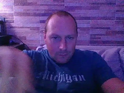 lustonfan online show from 03/20/26, 01:10