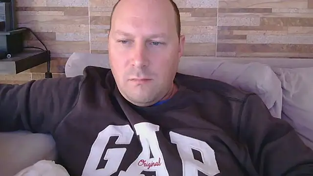 lustonfan online show from 06/19/26, 11:58