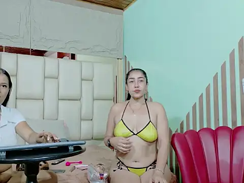 VikyANDfer online show from 04/06/26, 12:50