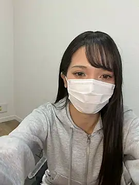 Snapshot of runa3800 chatting on 04/16/26, 06:25 runa3800 online show from 04/16/26, 06:25