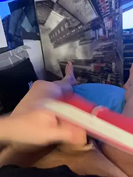 MatthewEmme2121 online show from 04/16/26, 10:01