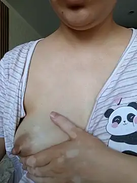 Emi hot1 online show from 04/07/26, 06:47