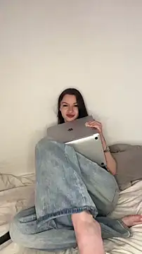 ArielMur online show from 04/14/26, 08:09