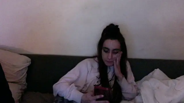 chiara-mario online show from 04/04/26, 04:11