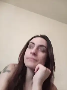 chiara-mario online show from 06/04/26, 07:47