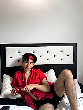 Lucca  555 online show from 03/13/26, 04:02