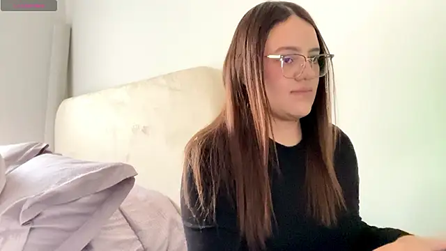 Sarahhh 0 online show from 03/04/26, 08:15