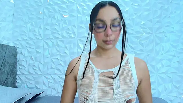 SOPHIA ZC online show from 03/23/26, 07:40