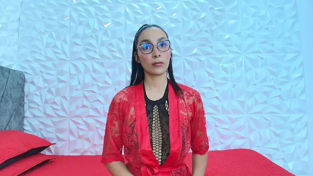 SOPHIA ZC online show from 03/28/26, 07:57