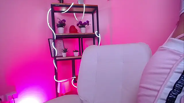 Nami Velle online show from 03/26/26, 01:17