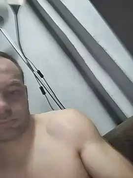 Snapshot of MatusCaddy chatting on 05/15/26, 11:23 MatusCaddy online show from 05/15/26, 11:23