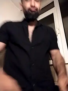 Tommy Porn  online show from 04/14/26, 09:32