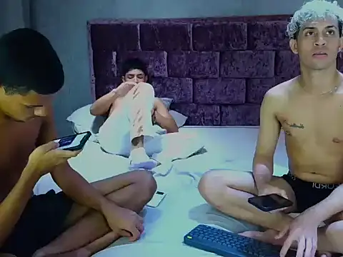 Wild Squad online show from 04/27/26, 12:52