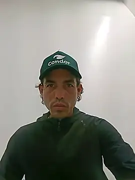 soyxx18 online show from 07/16/26, 04:02