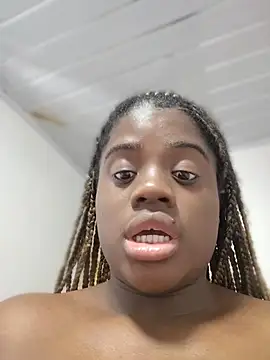 YourLiaa  online show from 03/12/26, 10:16