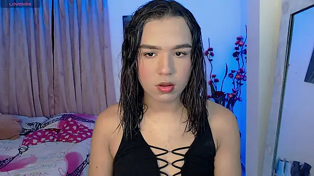 Candyy doll   online show from 03/05/26, 06:37