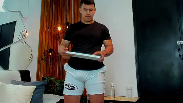 RomanCroft online show from 04/08/26, 11:54